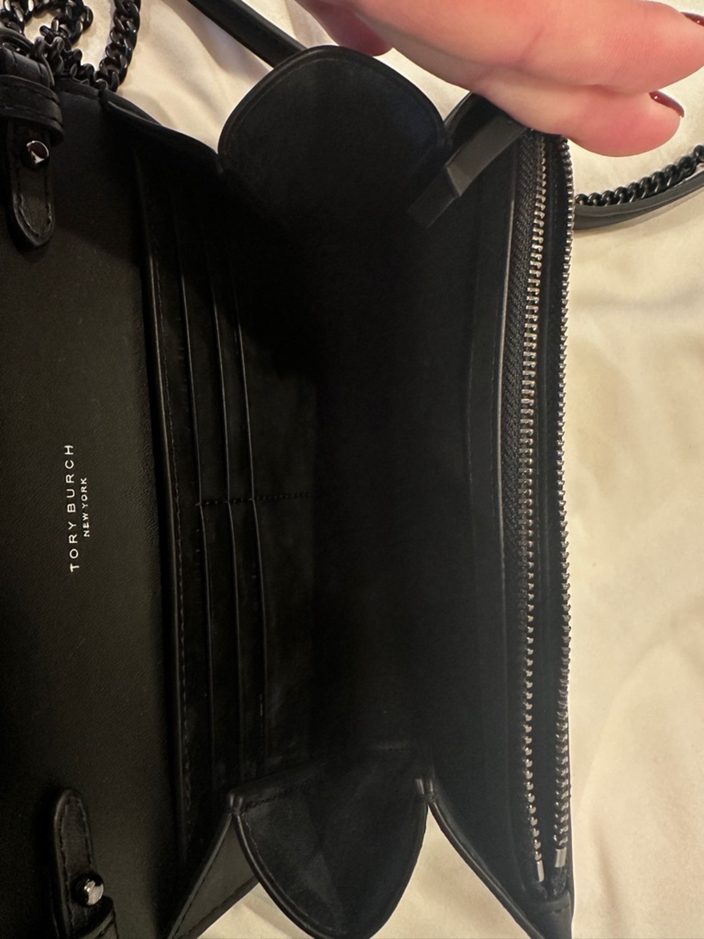 Tory Burch Willa Black Quilted Chain-Shoulder Crossbody wallet purse - Picture 8 of 12